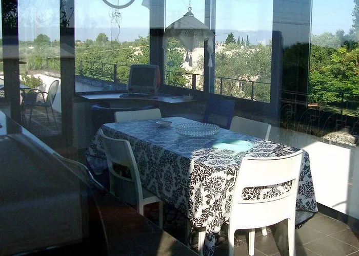 Agriresidence Campi Latini Otel *