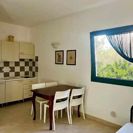 Agriresidence Campi Latini Aparthotel *