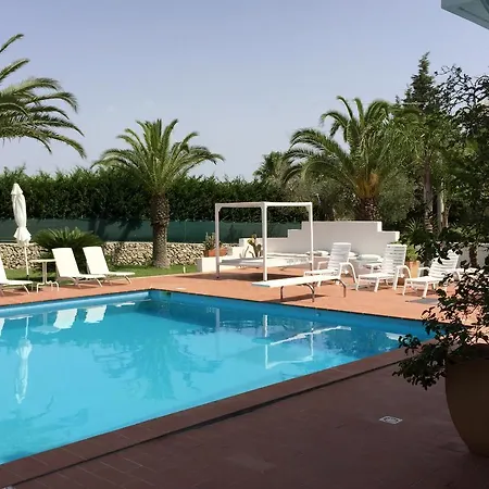 Agriresidence Campi Latini Hotell *
